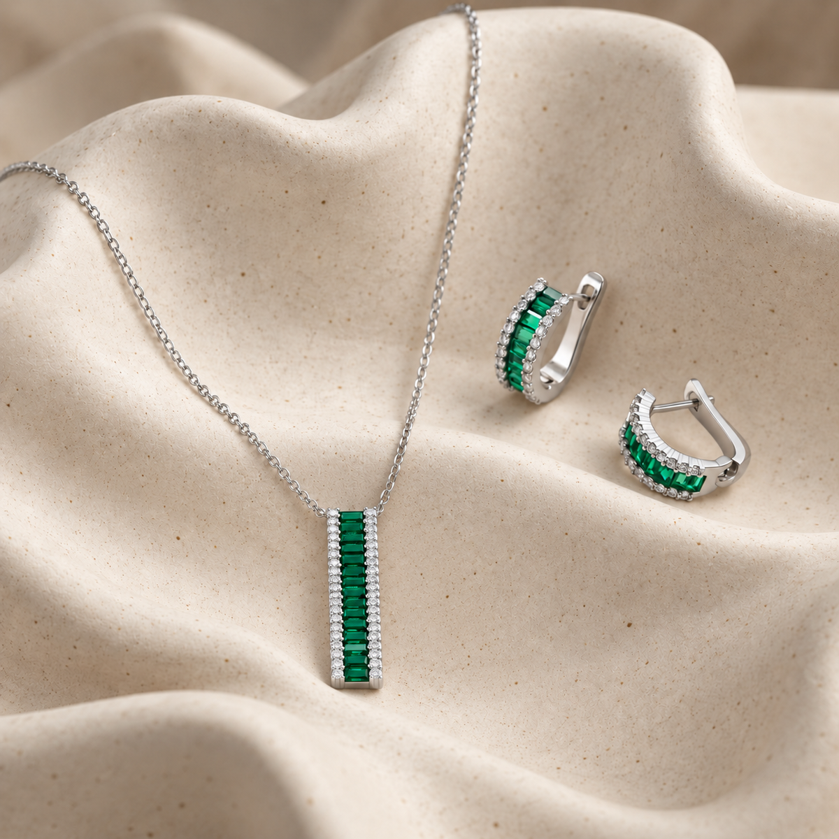 Emerelle Set